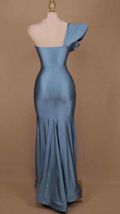 Vestido largo con escarola