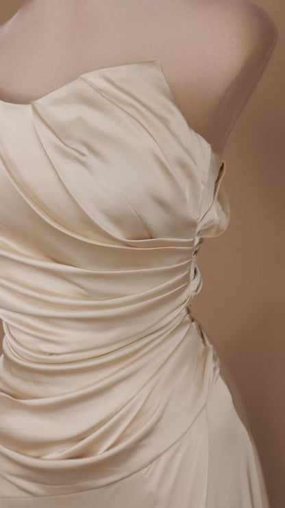 Vestido largo estraple drapeado