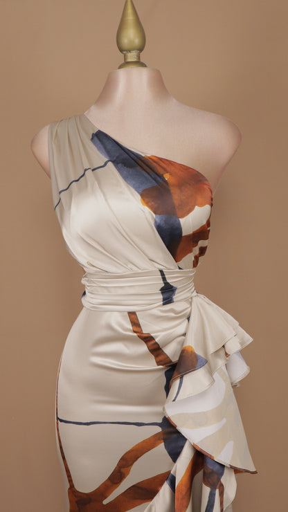 Vestido largo asimétrico con olan en falda