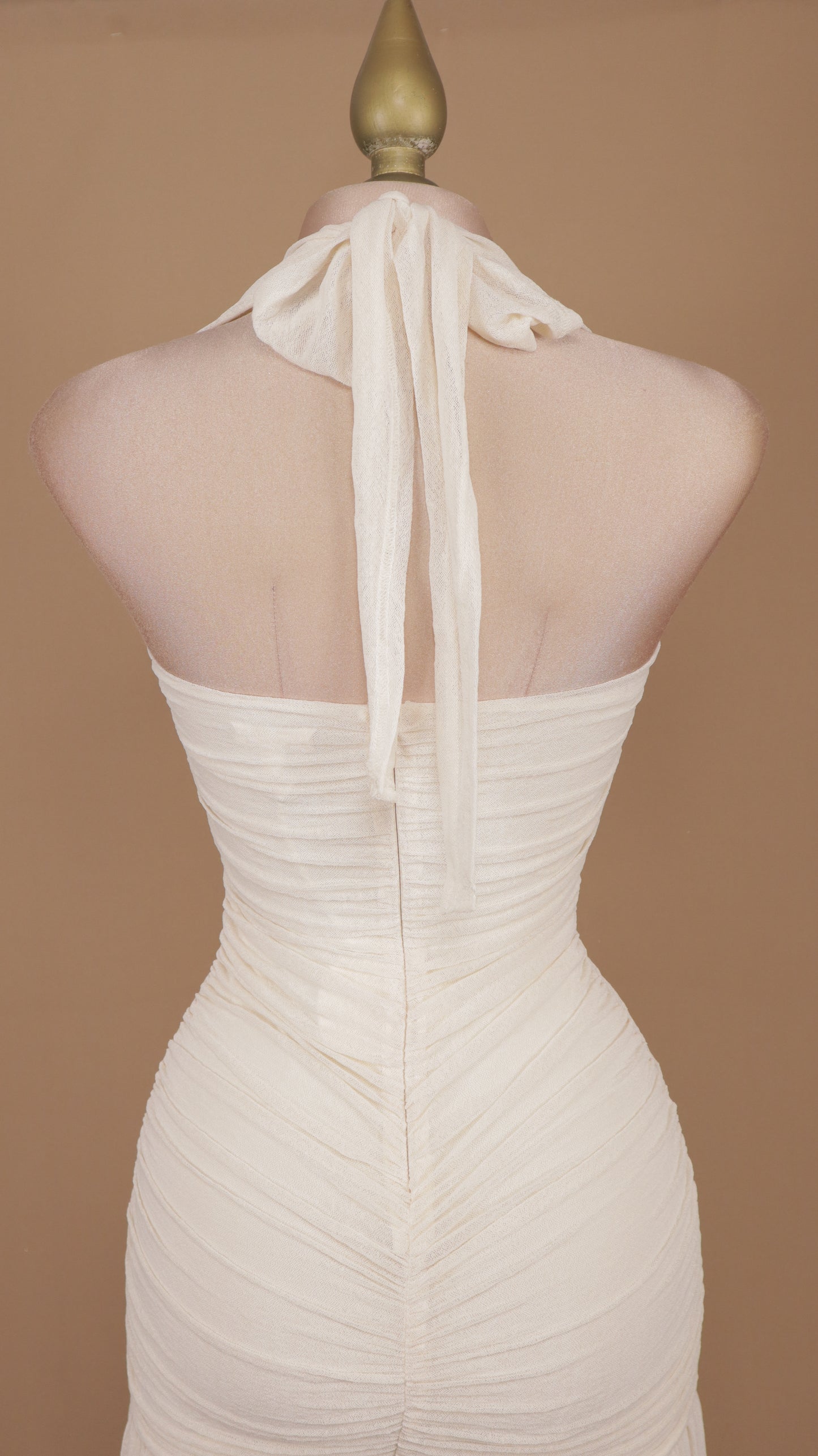 Vestido largo pegadito cuello halter