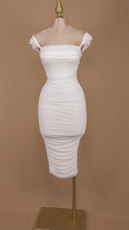 Vestido maxi al hombro con pliegues