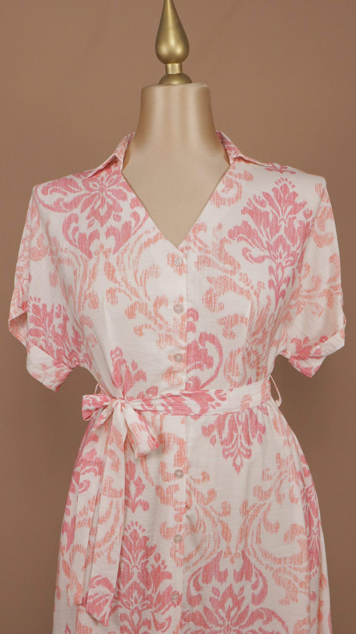 Vestido midi talla plus con estampado y manga
