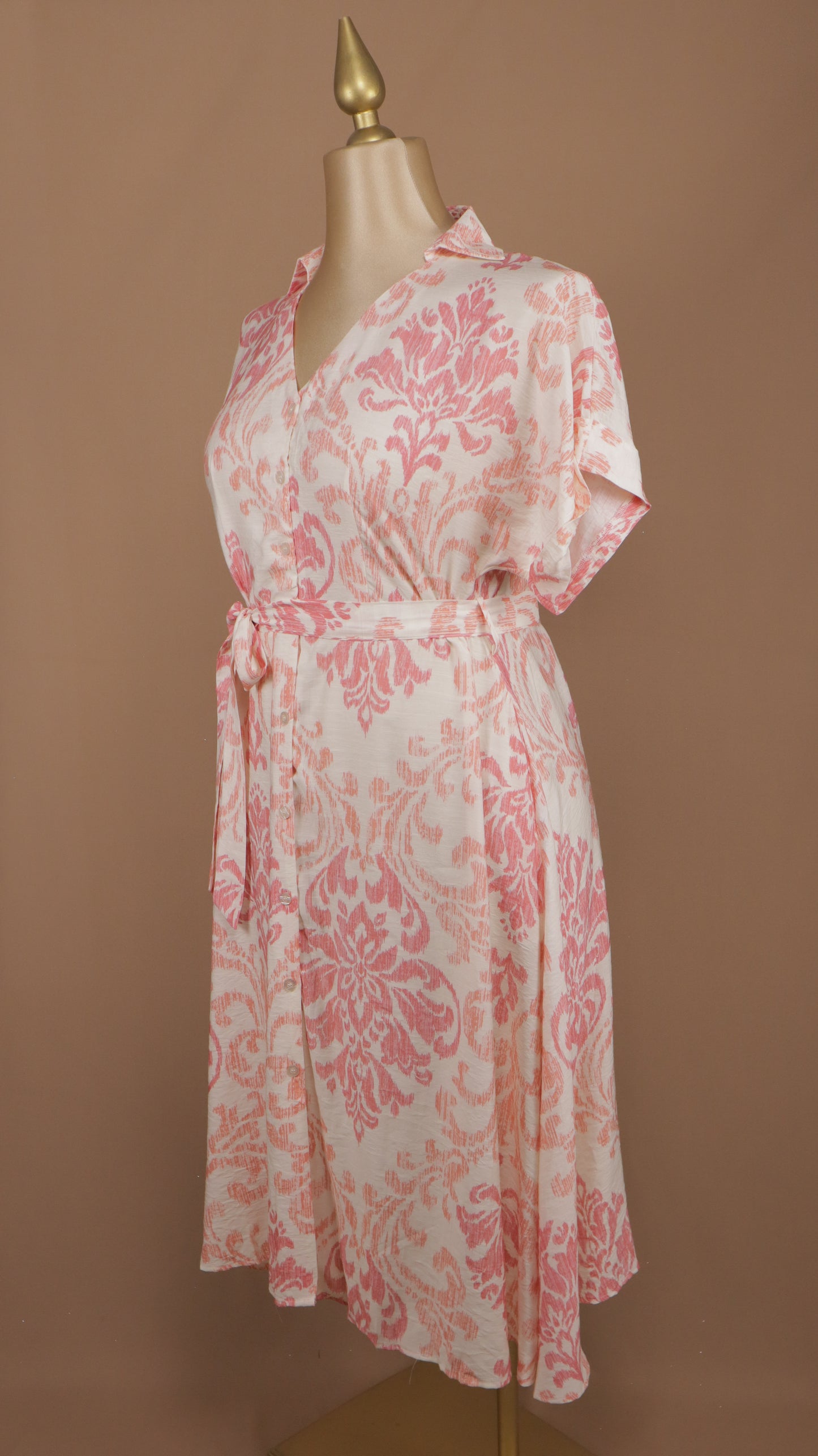Vestido midi talla plus con estampado y manga