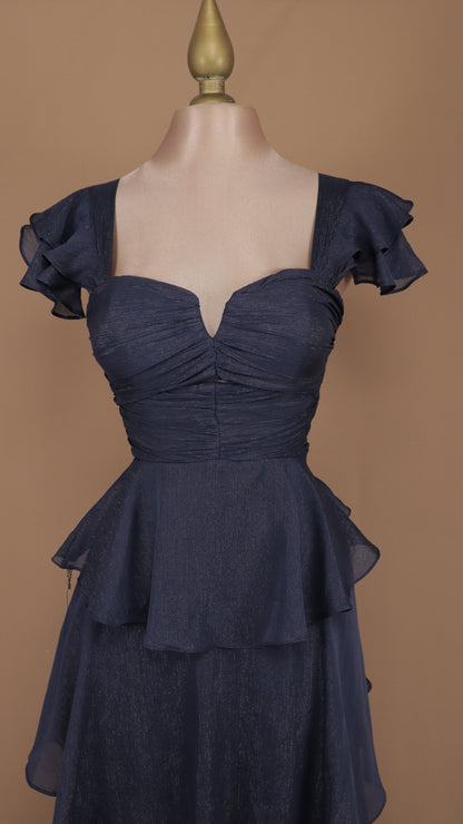 Vestido largo con olanes en falda y corset