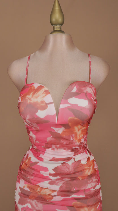 Vestido midi plisado coral