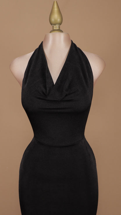 Vestido largo escote en la espalda cuello halter