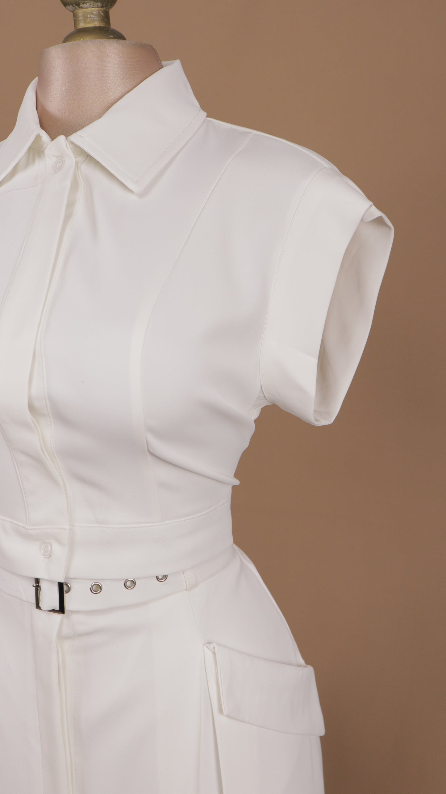Conjunto de falda y blusa formal