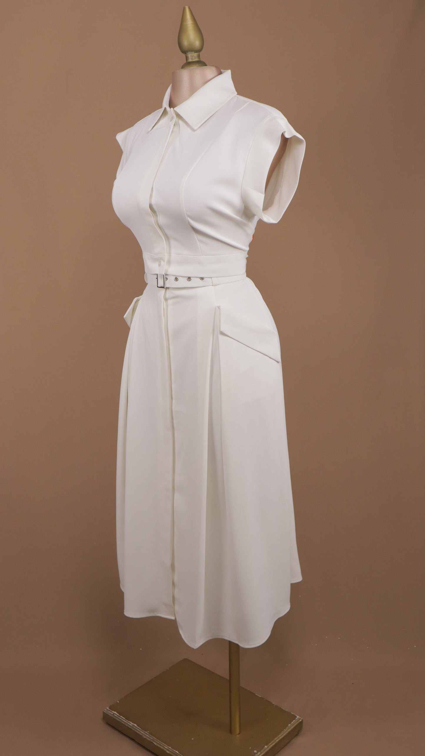 Conjunto de falda y blusa formal