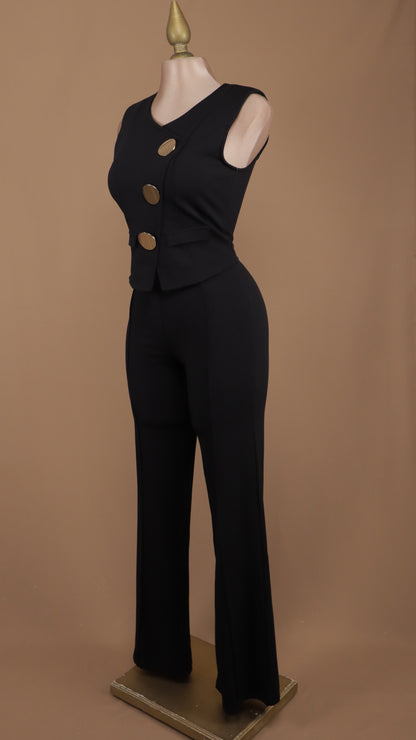 Conjunto de pantalón y crop con botones dorados