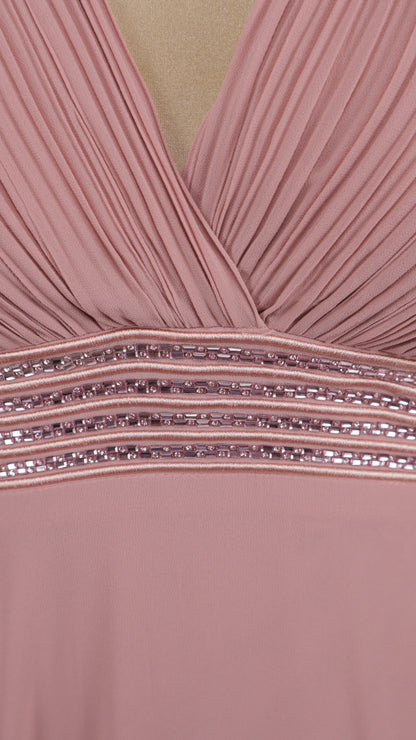 Vestido plus size con aplicación en cintura