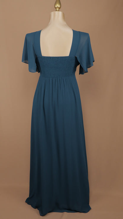 Vestido plus size con aplicación en cintura