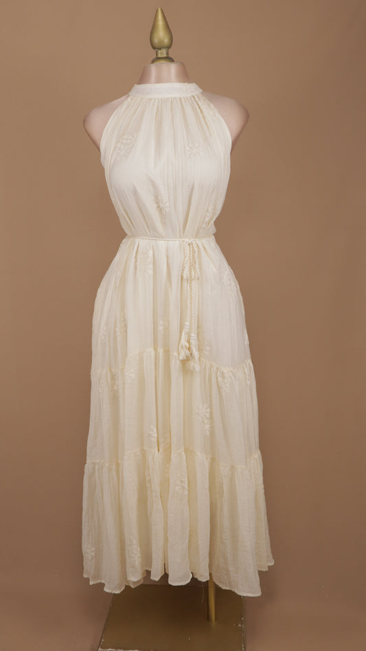 Vestido maxi cuello halter con cinto