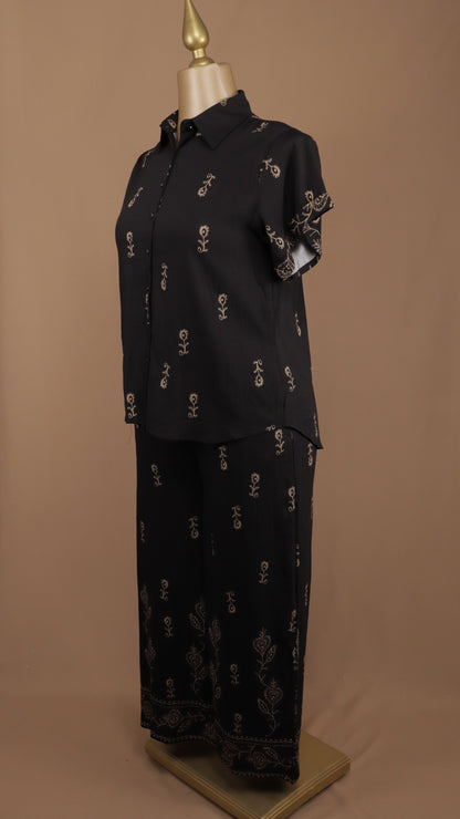 Conjunto plus size de pantalón y blusa holgada