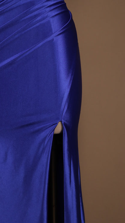 Vestido largo corte sirena escote de tirante
