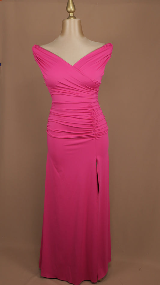 Vestido largo plus size pegadito al hombro