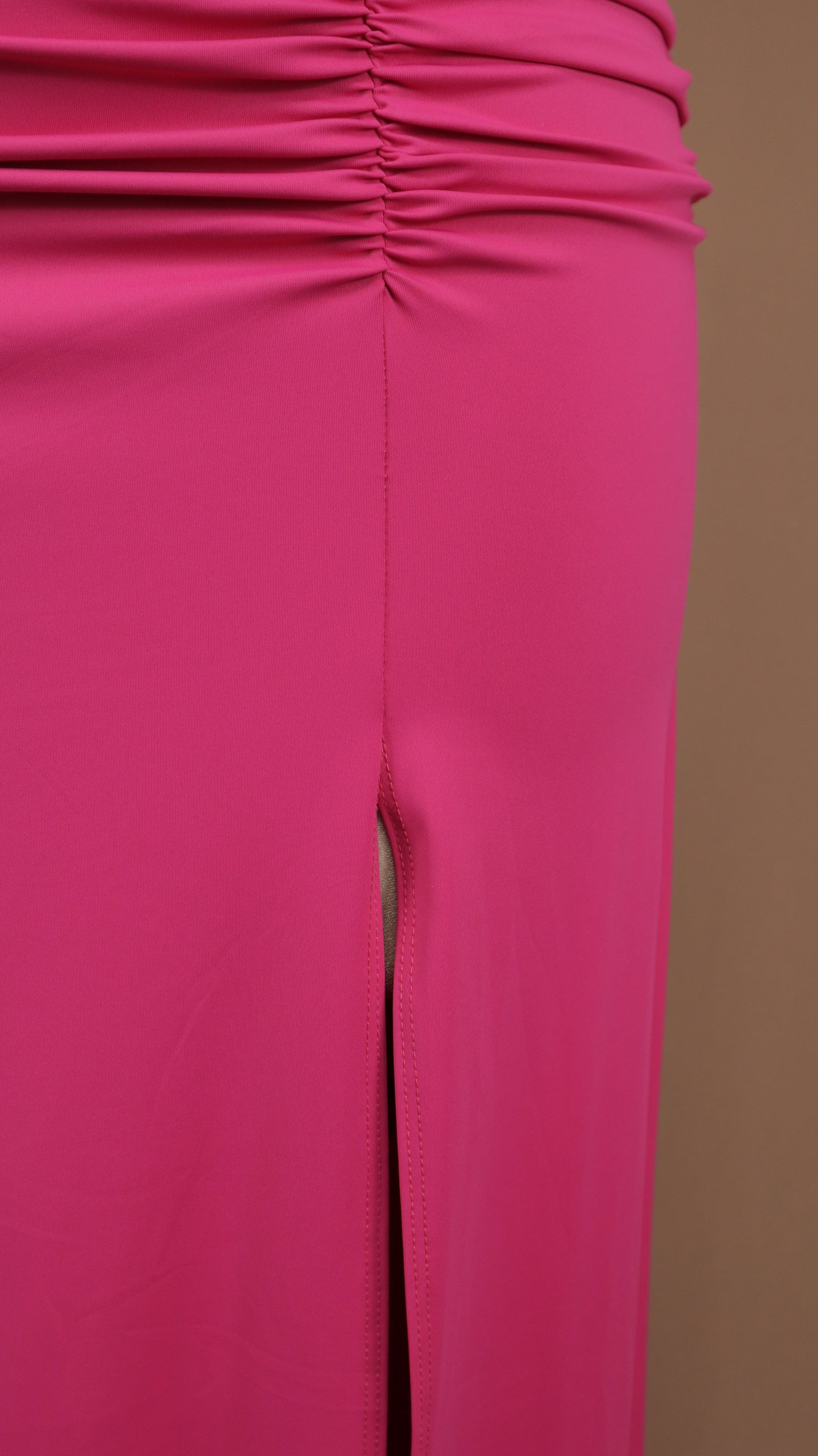 Vestido largo plus size pegadito al hombro